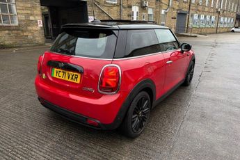 MINI Electric Hatch Cooper SE 32.6kWh Level 3 Hatchback 3dr Electric Auto (184 ps) P