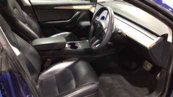 TESLA Model 3 Standard Range Plus Saloon 4dr Electric Auto RWD (241 bhp)