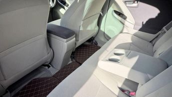 TOYOTA PRIUS 1.8 VVT-h T Spirit CVT Euro 5 (s/s) 5dr