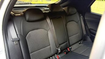 KIA XCEED 1.6 GDi 8.9kWh 3 DCT Euro 6 (s/s) 5dr