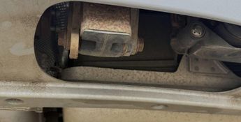 LAND ROVER RANGE ROVER EVOQUE 2.0 D180 SE Auto 4WD Euro 6 (s/s) 5dr