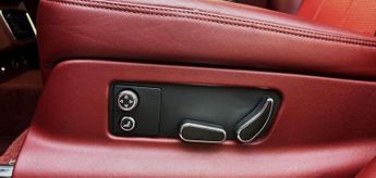 BENTLEY BENTAYGA 4.0 V8 First Edition SUV 5dr Petrol Auto 4WD Euro 6 (s/s) (550 p