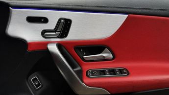 MERCEDES-BENZ CLA 1.3 CLA180 AMG Line (Premium Plus 2) Coupe 7G-DCT Euro 6 (s/s) 4