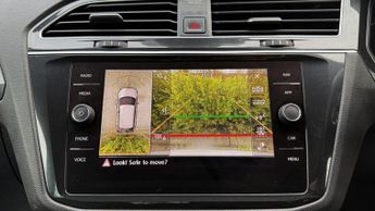 VOLKSWAGEN TIGUAN 1.5 TSI EVO R-Line Tech DSG Euro 6 (s/s) 5dr