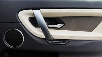 LAND ROVER DISCOVERY SPORT 2.0 P200 MHEV R-Dynamic SE Auto 4WD Euro 6 (s/s) 5dr