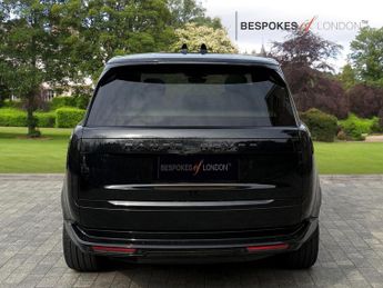 LAND ROVER RANGE ROVER 3.0 D300 MHEV SE Auto 4WD Euro 6 (s/s) 5dr