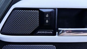 LAND ROVER DEFENDER 110 2.0 SD4 First Edition Auto 4WD Euro 6 (s/s) 5dr