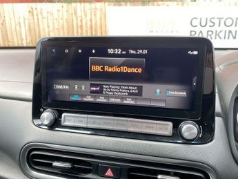 HYUNDAI KONA 64kWh Premium SUV 5dr Electric Auto (10.5kW Charger) (204 ps)