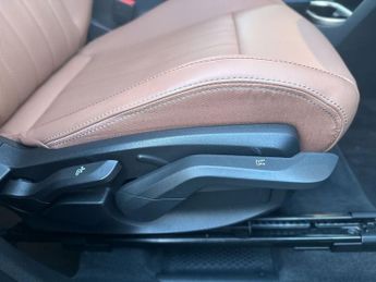 MINI COUNTRYMAN 1.5C MHEV Exclusive SUV 5dr Petrol Hybrid Auto Euro 6 (s/s) (170