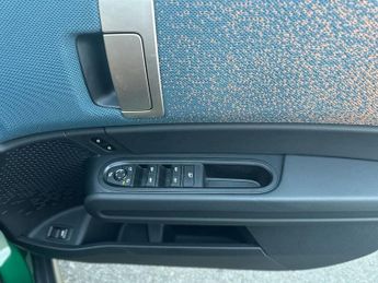 MINI COUNTRYMAN 1.5C MHEV Exclusive SUV 5dr Petrol Hybrid Auto Euro 6 (s/s) (170