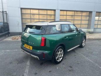 MINI COUNTRYMAN 1.5C MHEV Exclusive SUV 5dr Petrol Hybrid Auto Euro 6 (s/s) (170