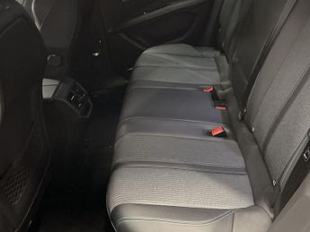 PEUGEOT 3008 1.2 PureTech Allure Premium SUV 5dr Petrol EAT Euro 6 (s/s) (130