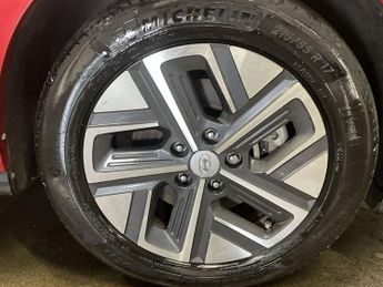 HYUNDAI KONA 64kWh Premium SUV 5dr Electric Auto (10.5kW Charger) (204 ps)