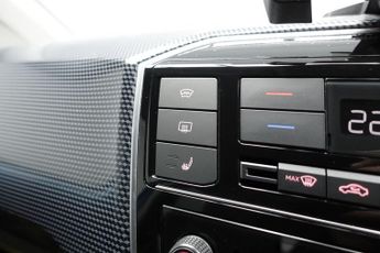 VOLKSWAGEN e-up! 36.8kWh e-up! Hatchback 5dr Electric Auto (82 ps)