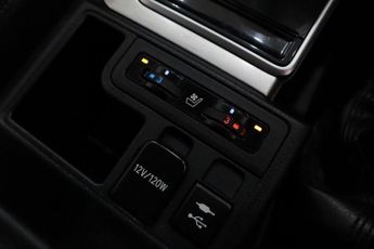 TOYOTA LAND CRUISER 2.8D Icon SUV 5dr Diesel Auto 4WD Euro 6 (7 Seat) (177 ps)