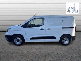 VAUXHALL COMBO 1.5 Turbo D 2000 Edition Panel Van 4dr Diesel Manual L1 H1 Euro 