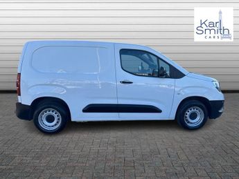 VAUXHALL COMBO 1.5 Turbo D 2000 Edition Panel Van 4dr Diesel Manual L1 H1 Euro 