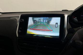 PEUGEOT 208 1.2 PureTech Tech Edition Hatchback 5dr Petrol Manual Euro 6 (s/