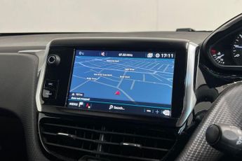 PEUGEOT 208 1.2 PureTech Tech Edition Hatchback 5dr Petrol Manual Euro 6 (s/