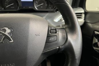 PEUGEOT 208 1.2 PureTech Tech Edition Hatchback 5dr Petrol Manual Euro 6 (s/