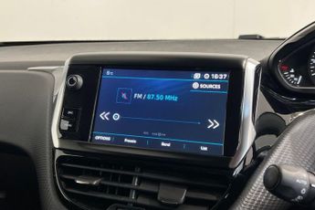 PEUGEOT 208 1.2 PureTech Tech Edition Hatchback 5dr Petrol Manual Euro 6 (s/