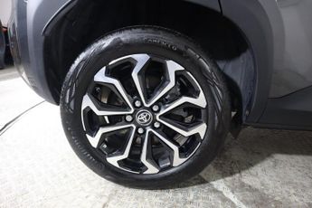 TOYOTA YARIS CROSS 1.5 VVT-h Design E-CVT Euro 6 (s/s) 5dr