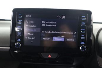 TOYOTA YARIS CROSS 1.5 VVT-h Design E-CVT Euro 6 (s/s) 5dr