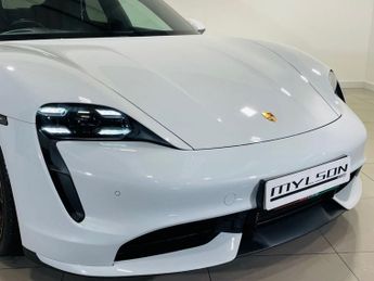 PORSCHE TAYCAN Performance Plus 93.4kWh Turbo Saloon 4dr Electric Auto 4WD (680
