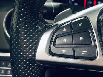 MERCEDES-BENZ CLA 2.1 CLA220d AMG Line Shooting Brake 5dr Diesel 7G-DCT Euro 6 (s/