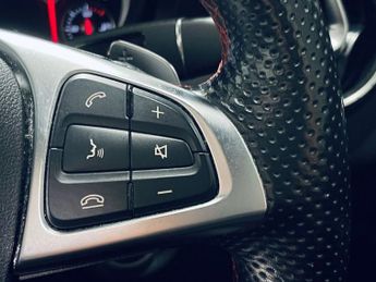 MERCEDES-BENZ CLA 2.1 CLA220d AMG Line Shooting Brake 5dr Diesel 7G-DCT Euro 6 (s/