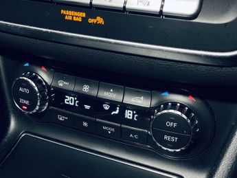 MERCEDES-BENZ CLA 2.1 CLA220d AMG Line Shooting Brake 5dr Diesel 7G-DCT Euro 6 (s/