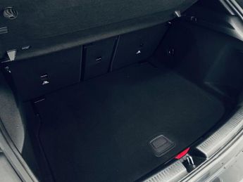 MERCEDES-BENZ A-CLASS 1.3 A180h MHEV AMG Line (Premium) Hatchback 5dr Petrol Hybrid 7G