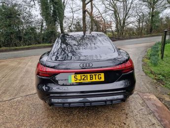 AUDI E-TRON GT 93.4kWh Vorsprung Saloon 4dr Electric Auto quattro (476 ps)