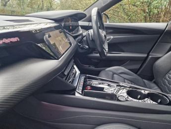 AUDI E-TRON GT 93.4kWh Vorsprung Saloon 4dr Electric Auto quattro (476 ps)