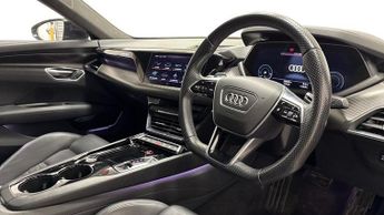 AUDI E-TRON GT 93.4kWh Vorsprung Saloon 4dr Electric Auto quattro (476 ps)