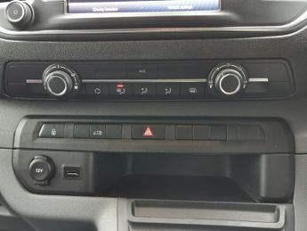 TOYOTA PROACE 75kWh Icon Medium Panel Van 6dr Electric Auto MWB (7kW OBC) (136