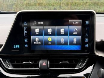 TOYOTA C-HR 1.8 VVT-h Excel SUV 5dr Petrol Hybrid CVT Euro 6 (s/s) (122 ps)