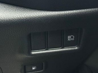 TOYOTA C-HR 1.8 VVT-h Excel SUV 5dr Petrol Hybrid CVT Euro 6 (s/s) (122 ps)