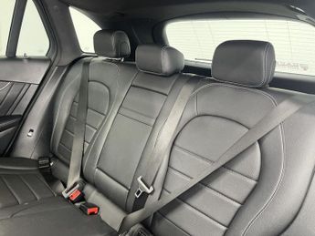 MERCEDES-BENZ GLC 2.1 GLC250d AMG Line (Premium) SUV 5dr Diesel G-Tronic 4MATIC Eu