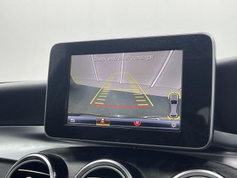 MERCEDES-BENZ GLC 2.1 GLC250d AMG Line (Premium) SUV 5dr Diesel G-Tronic 4MATIC Eu