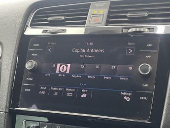 VOLKSWAGEN GOLF 2.0 TSI R Estate 5dr Petrol DSG 4Motion Euro 6 (s/s) (310 ps)