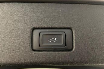 AUDI Q4 E-TRON 35 S line SUV 5dr Electric Auto 55kWh (170 ps) Rear Parking Sens