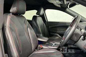 FORD MUSTANG MACH-E Extended Range 91kWh SUV 5dr Electric Automatic (294 ps) Rear Vi
