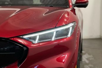 FORD MUSTANG MACH-E Extended Range 91kWh First Edition SUV 5dr Electric Automatic AW