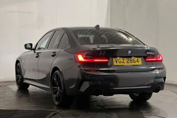 BMW 3 SERIES 2.0 330e 12kWh M Sport Pro Edition Saloon 4dr Petrol Plug-in Hyb