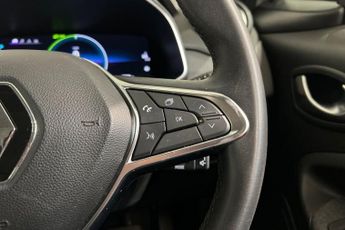 RENAULT ZOE R110 EV50 52kWh Iconic Hatchback 5dr Electric Auto (Rapid Charge