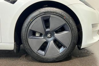 TESLA Model 3 (Dual Motor) Long Range Saloon 4dr Electric Auto 4WDE (346 ps) P