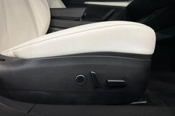 TESLA Model 3 (Dual Motor) Long Range Saloon 4dr Electric Auto 4WDE (346 ps) P