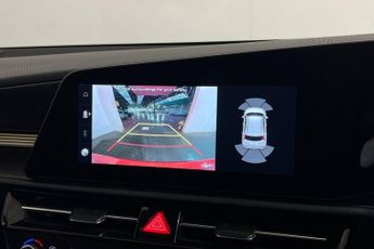 KIA NIRO 64.8kWh 3 SUV 5dr Electric Auto (201 bhp) Reverse Camera, Front 