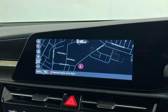 KIA NIRO 64.8kWh 3 SUV 5dr Electric Auto (201 bhp) Reverse Camera, Front 